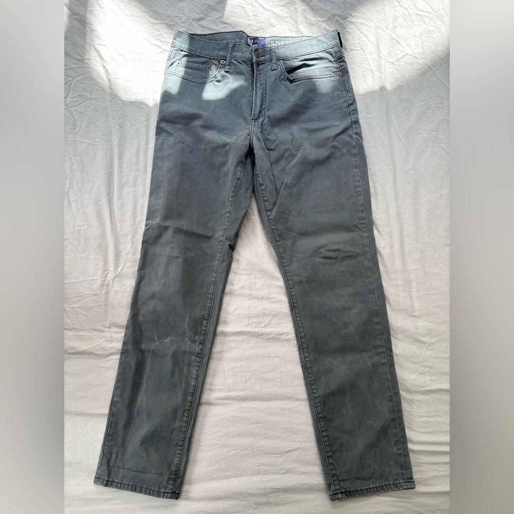 GAP Men's Chinos